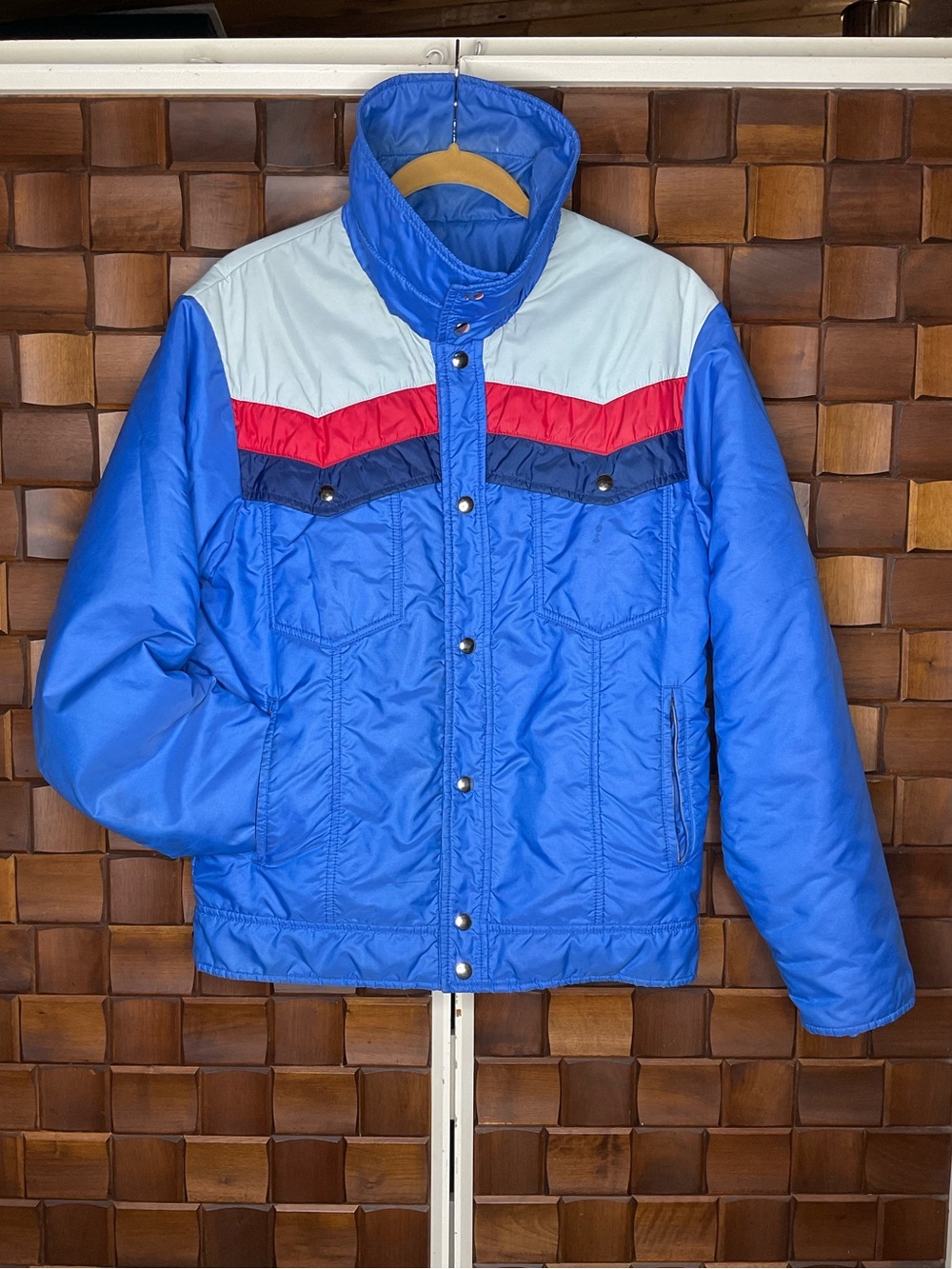 Men’s Vintage Black Bear Puffer Jacket Ski Snow Winter Size Large Classic Retro